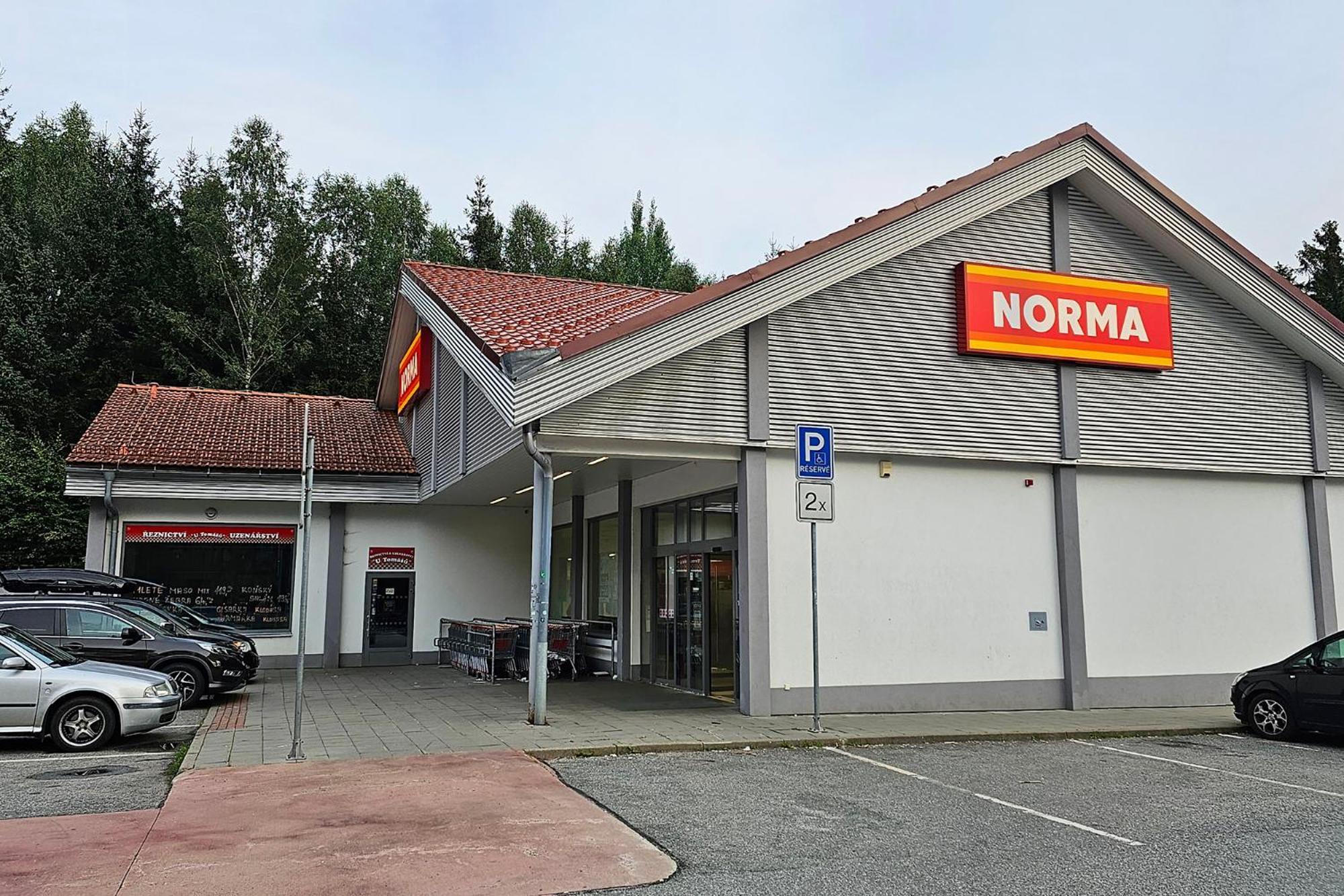 Enjoyharrachov - Atraktivni Slunne Studio Certovka V Centru Harrachova S Garazovym Parkovanim, Wifi-Wlan, Sat, Herni Konzoli, Netflix Zdarma A Nejkrasnejsim Vyhledem Na Certovu Horu S Arealem Skokanskych Mustku A Sjezdovku Екстериор снимка